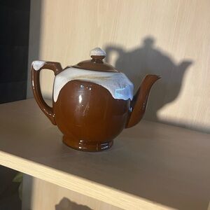 Ceramic teapot with brown and white drip glaze, Japanese pottery